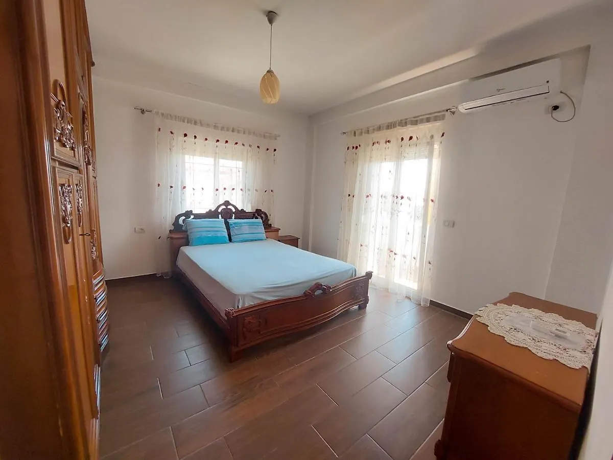Authentic Albanian Hospitality Ξενοδοχείο Δυρράχιο 0*,  Αλβανία